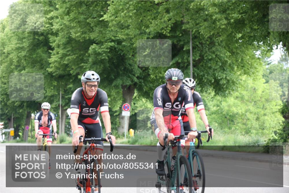 15.06.2025 - 7 Türme Triathlon Yannick Fuchs http://msf.ph/oto/8055341 15.06.2025 10:01:08 Radfahren 79 meine-sportfotos.de