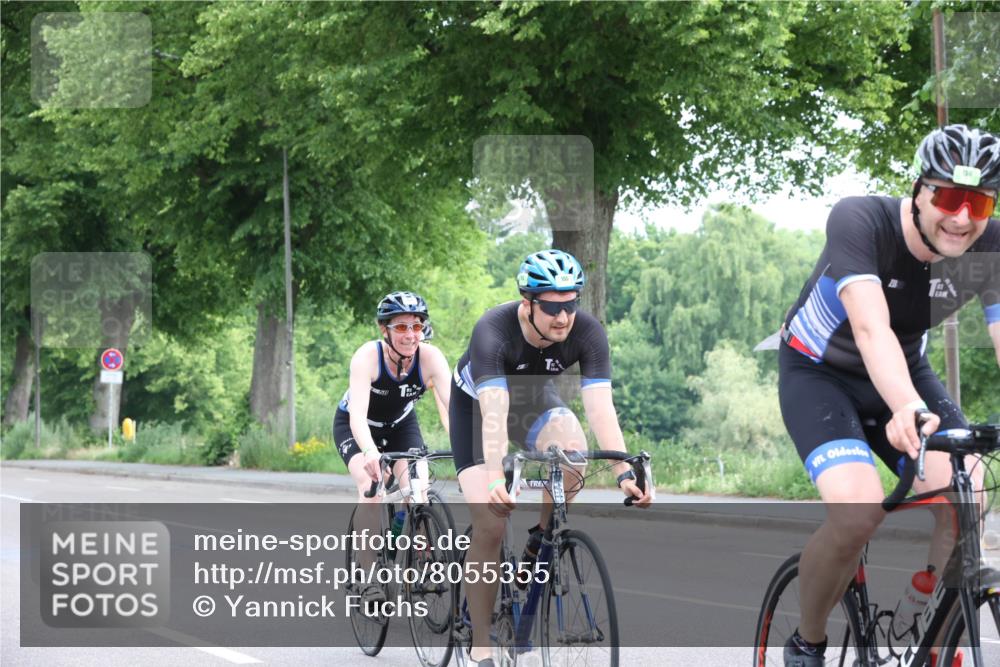 15.06.2025 - 7 Türme Triathlon Yannick Fuchs http://msf.ph/oto/8055355 15.06.2025 10:02:14 Radfahren 156 meine-sportfotos.de