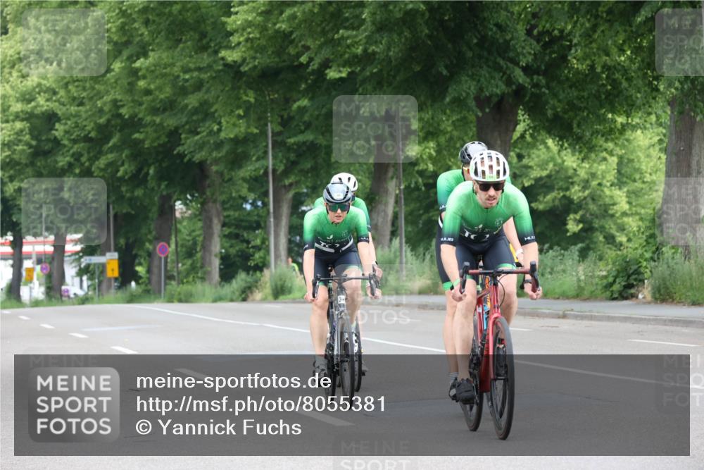 15.06.2025 - 7 Türme Triathlon Yannick Fuchs http://msf.ph/oto/8055381 15.06.2025 10:02:35 Radfahren  meine-sportfotos.de