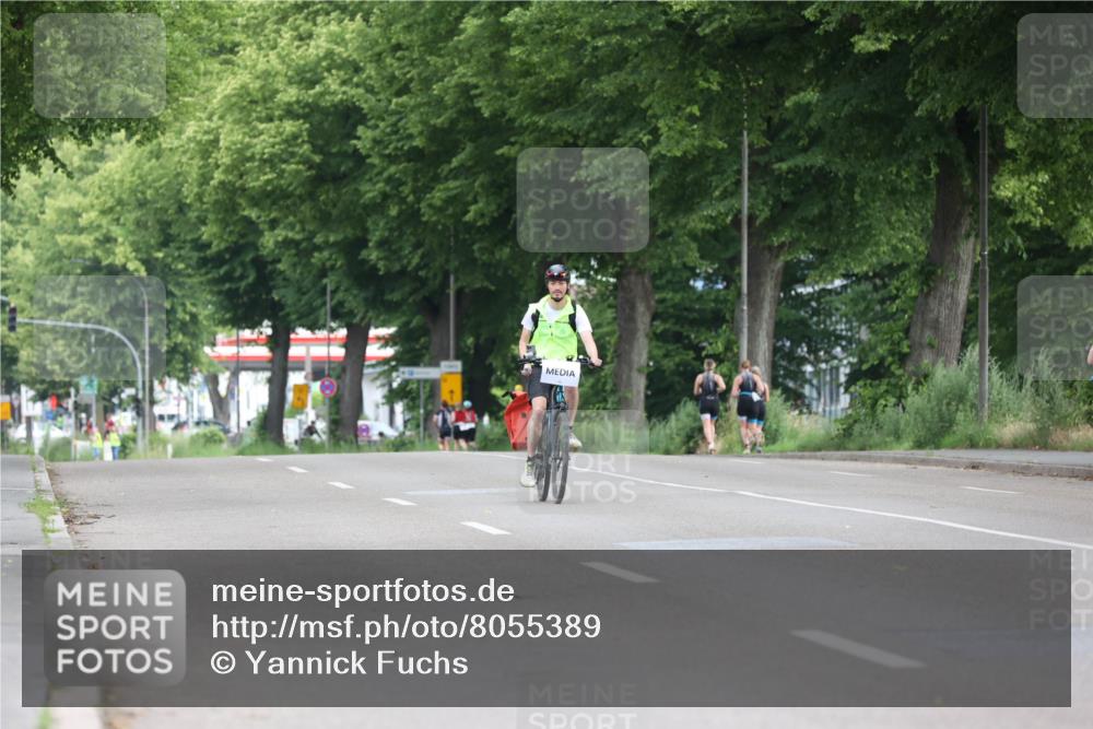 15.06.2025 - 7 Türme Triathlon Yannick Fuchs http://msf.ph/oto/8055389 15.06.2025 10:03:15 Radfahren  meine-sportfotos.de