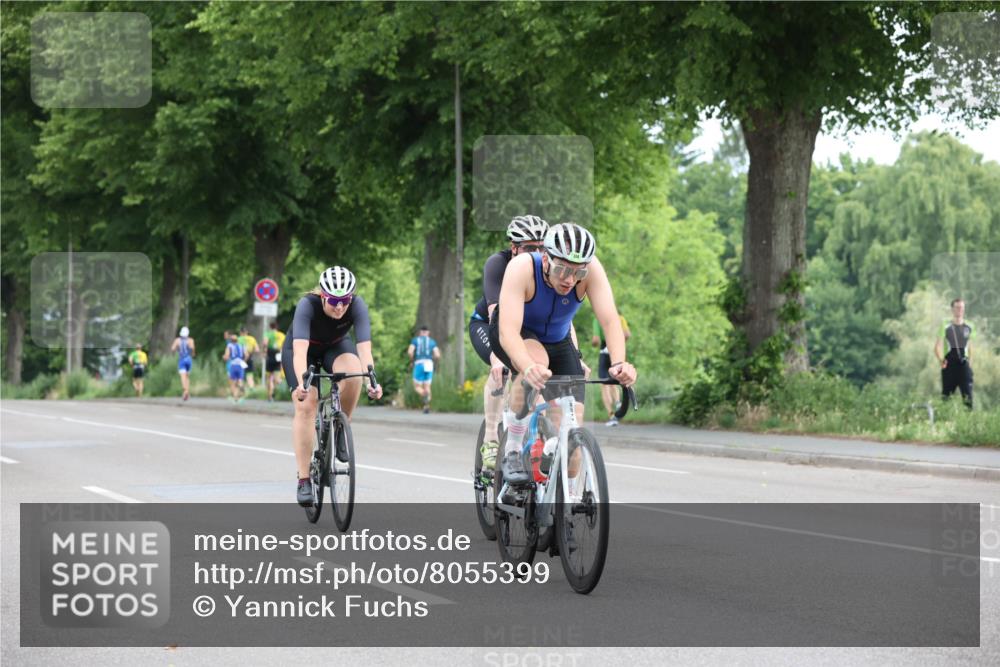 15.06.2025 - 7 Türme Triathlon Yannick Fuchs http://msf.ph/oto/8055399 15.06.2025 10:03:37 Radfahren  meine-sportfotos.de
