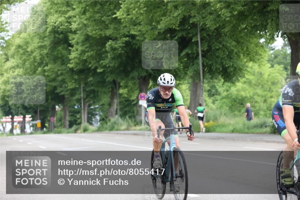 15.06.2025 - 7 Türme Triathlon Yannick Fuchs http://msf.ph/oto/8055417 15.06.2025 10:05:56 Radfahren  meine-sportfotos.de