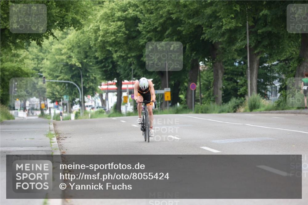 15.06.2025 - 7 Türme Triathlon Yannick Fuchs http://msf.ph/oto/8055424 15.06.2025 10:06:07 Radfahren  meine-sportfotos.de