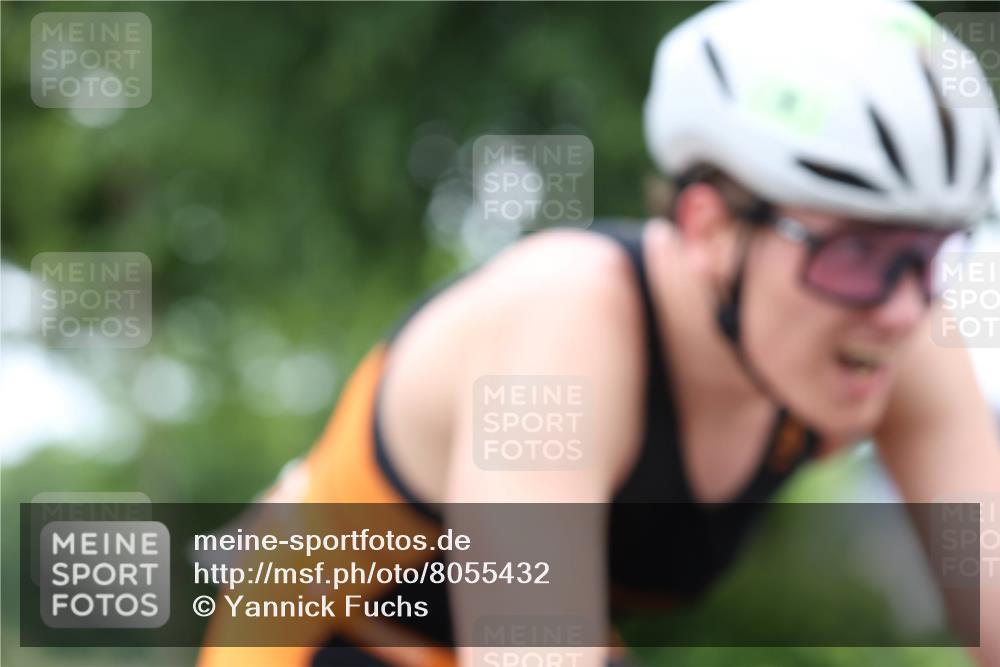 15.06.2025 - 7 Türme Triathlon Yannick Fuchs http://msf.ph/oto/8055432 15.06.2025 10:06:10 Radfahren  meine-sportfotos.de