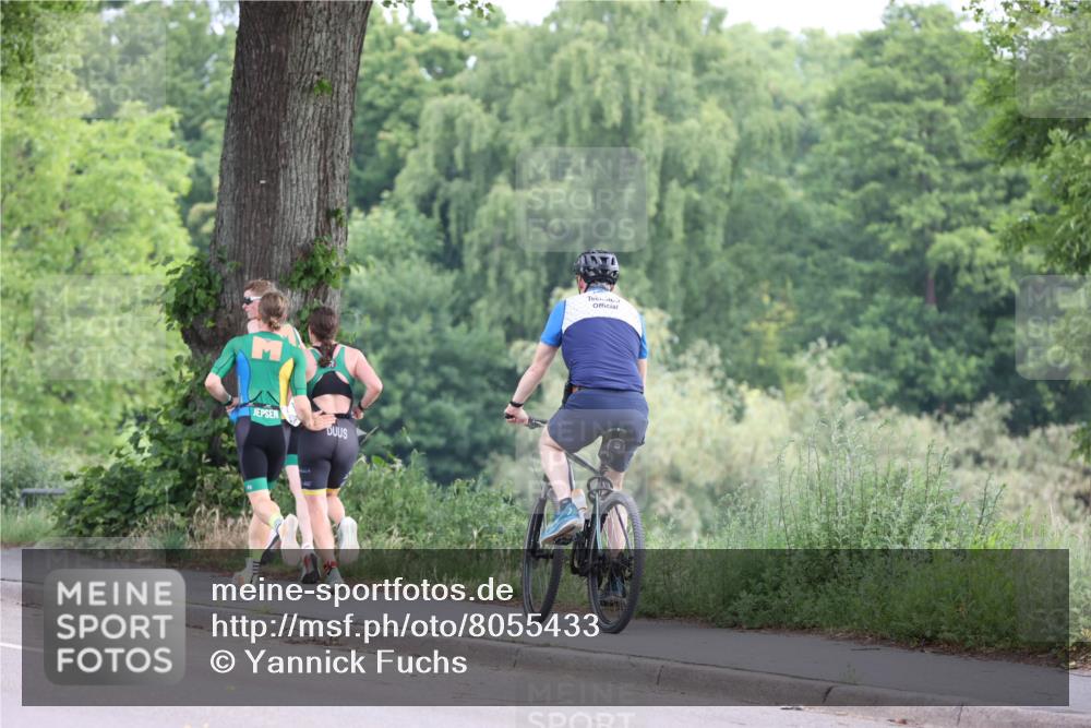 15.06.2025 - 7 Türme Triathlon Yannick Fuchs http://msf.ph/oto/8055433 15.06.2025 10:06:30 Radfahren  meine-sportfotos.de
