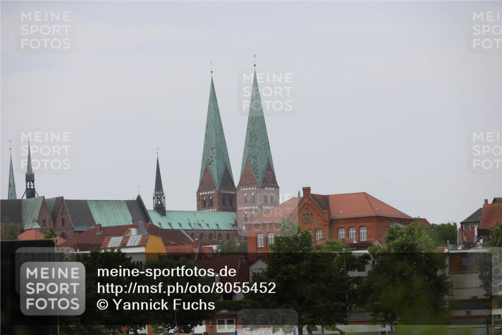 15.06.2025 - 7 Türme Triathlon Yannick Fuchs http://msf.ph/oto/8055452 15.06.2025 10:12:01 Radfahren  meine-sportfotos.de