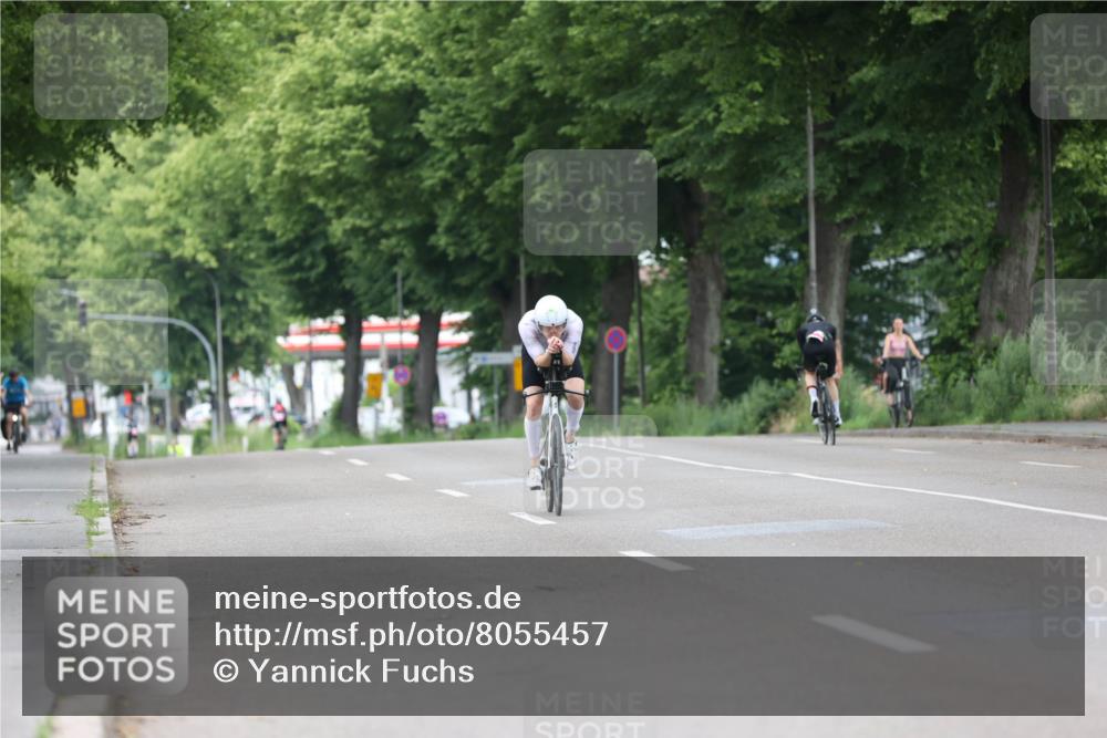 15.06.2025 - 7 Türme Triathlon Yannick Fuchs http://msf.ph/oto/8055457 15.06.2025 10:53:22 Radfahren  meine-sportfotos.de