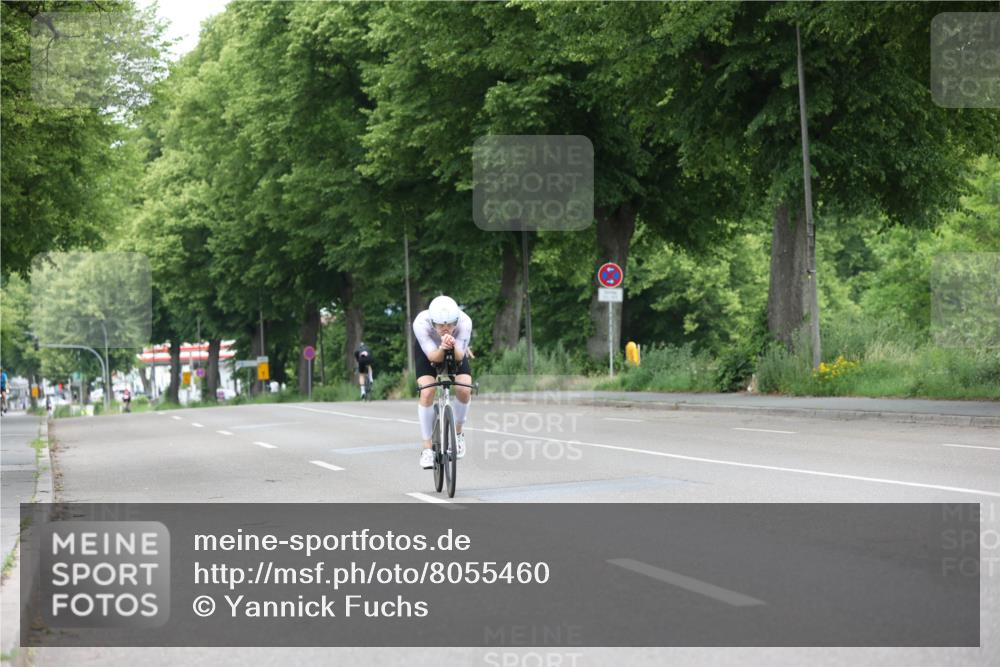 15.06.2025 - 7 Türme Triathlon Yannick Fuchs http://msf.ph/oto/8055460 15.06.2025 10:53:24 Radfahren  meine-sportfotos.de