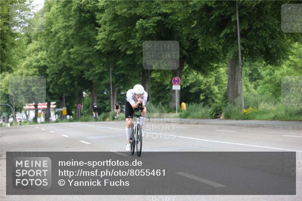 15.06.2025 - 7 Türme Triathlon Yannick Fuchs http://msf.ph/oto/8055461 15.06.2025 10:53:24 Radfahren  meine-sportfotos.de