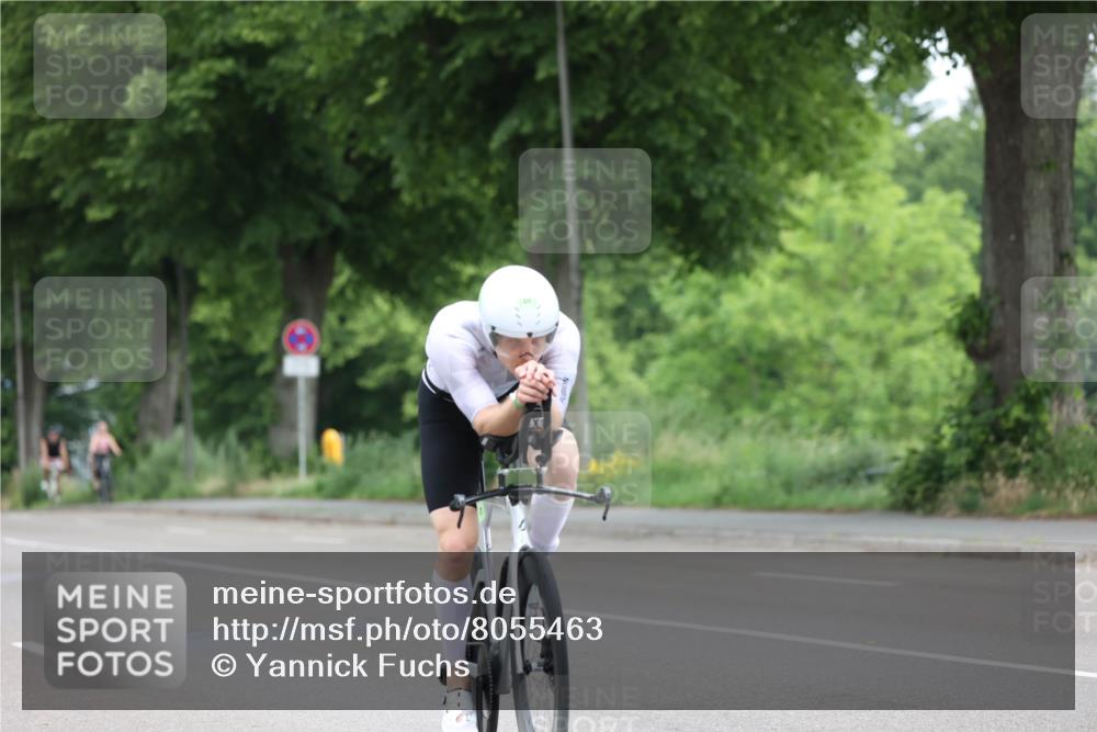 15.06.2025 - 7 Türme Triathlon Yannick Fuchs http://msf.ph/oto/8055463 15.06.2025 10:53:24 Radfahren  meine-sportfotos.de
