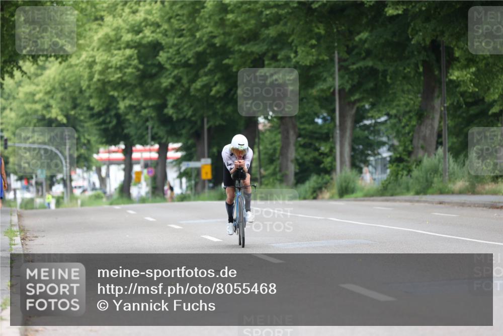 15.06.2025 - 7 Türme Triathlon Yannick Fuchs http://msf.ph/oto/8055468 15.06.2025 10:55:43 Radfahren  meine-sportfotos.de
