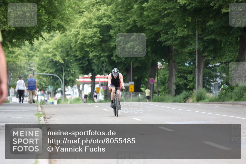15.06.2025 - 7 Türme Triathlon Yannick Fuchs http://msf.ph/oto/8055485 15.06.2025 11:02:03 Radfahren  meine-sportfotos.de