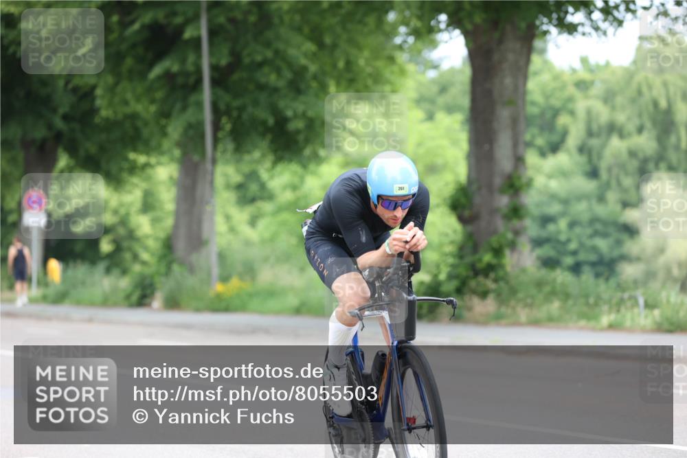 15.06.2025 - 7 Türme Triathlon Yannick Fuchs http://msf.ph/oto/8055503 15.06.2025 11:02:54 Radfahren 261 meine-sportfotos.de