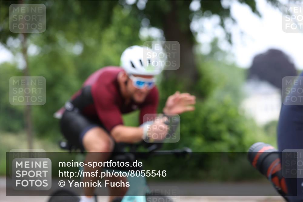 15.06.2025 - 7 Türme Triathlon Yannick Fuchs http://msf.ph/oto/8055546 15.06.2025 11:05:55 Radfahren  meine-sportfotos.de