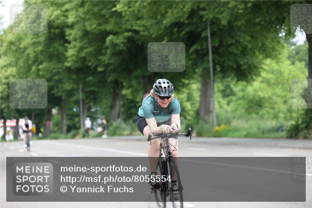 15.06.2025 - 7 Türme Triathlon Yannick Fuchs http://msf.ph/oto/8055554 15.06.2025 11:06:00 Radfahren  meine-sportfotos.de