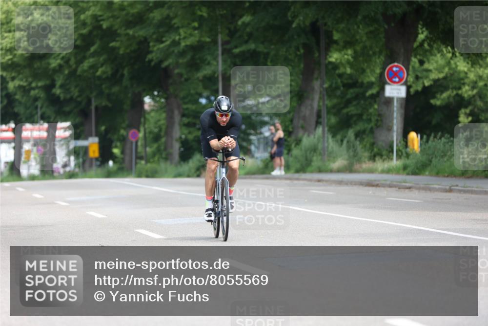 15.06.2025 - 7 Türme Triathlon Yannick Fuchs http://msf.ph/oto/8055569 15.06.2025 11:07:11 Radfahren  meine-sportfotos.de
