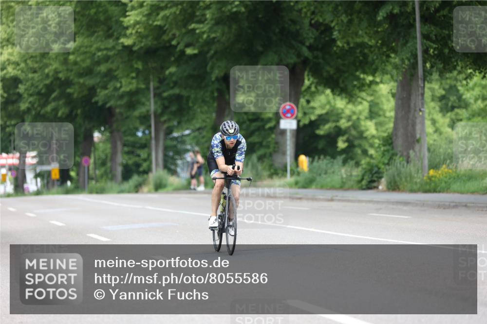 15.06.2025 - 7 Türme Triathlon Yannick Fuchs http://msf.ph/oto/8055586 15.06.2025 11:08:37 Radfahren  meine-sportfotos.de