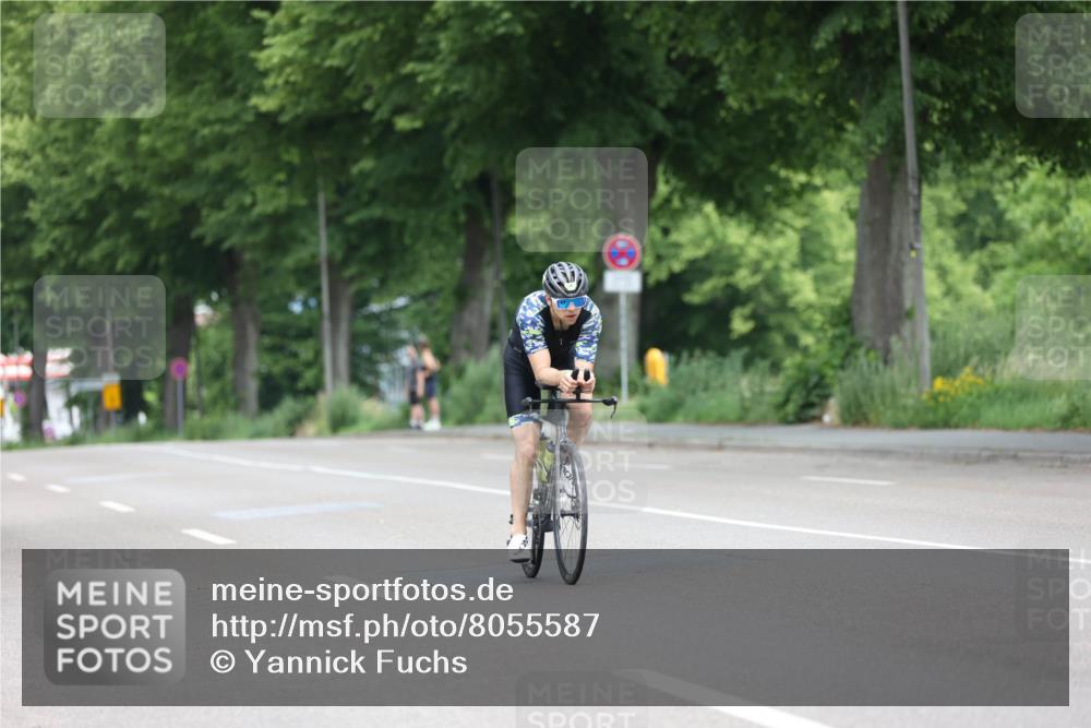 15.06.2025 - 7 Türme Triathlon Yannick Fuchs http://msf.ph/oto/8055587 15.06.2025 11:08:37 Radfahren  meine-sportfotos.de