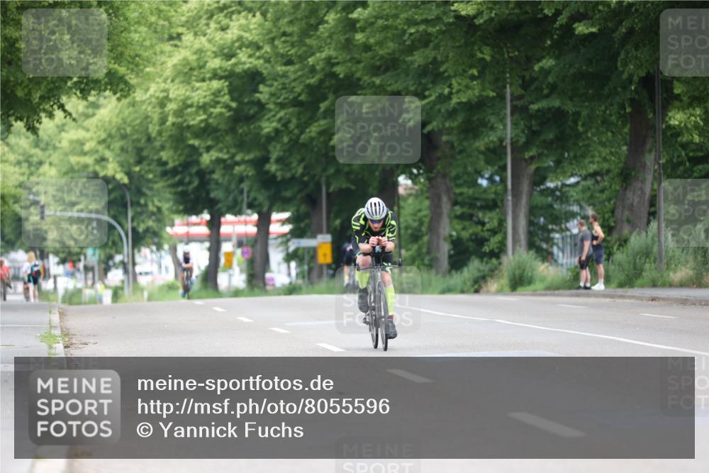 15.06.2025 - 7 Türme Triathlon Yannick Fuchs http://msf.ph/oto/8055596 15.06.2025 11:08:49 Radfahren  meine-sportfotos.de