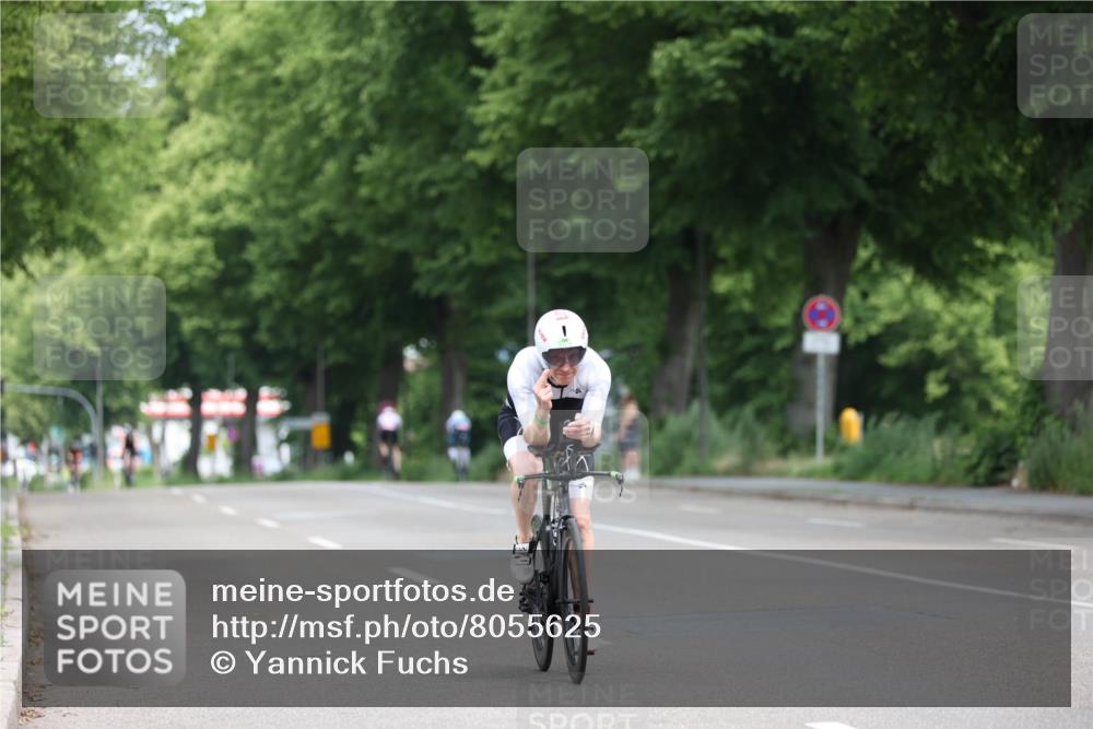 15.06.2025 - 7 Türme Triathlon Yannick Fuchs http://msf.ph/oto/8055625 15.06.2025 11:09:16 Radfahren  meine-sportfotos.de