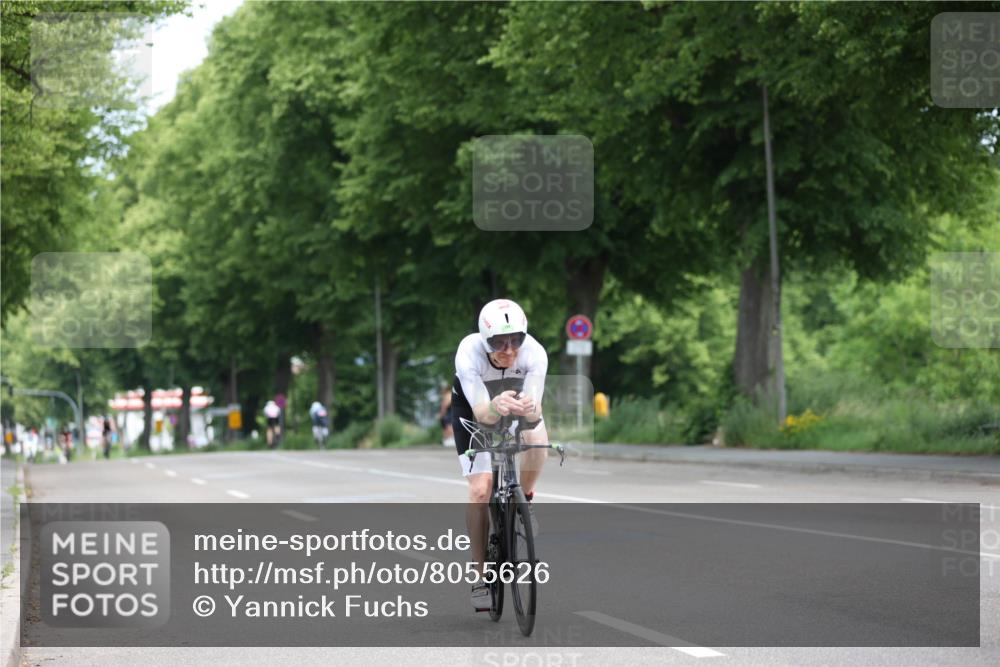 15.06.2025 - 7 Türme Triathlon Yannick Fuchs http://msf.ph/oto/8055626 15.06.2025 11:09:17 Radfahren  meine-sportfotos.de