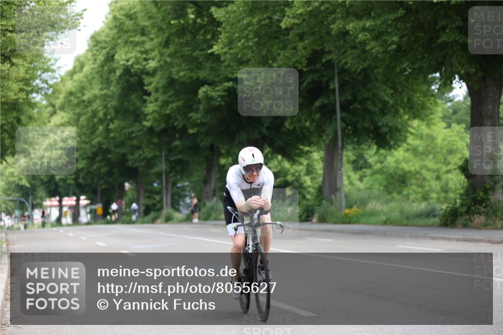 15.06.2025 - 7 Türme Triathlon Yannick Fuchs http://msf.ph/oto/8055627 15.06.2025 11:09:17 Radfahren  meine-sportfotos.de
