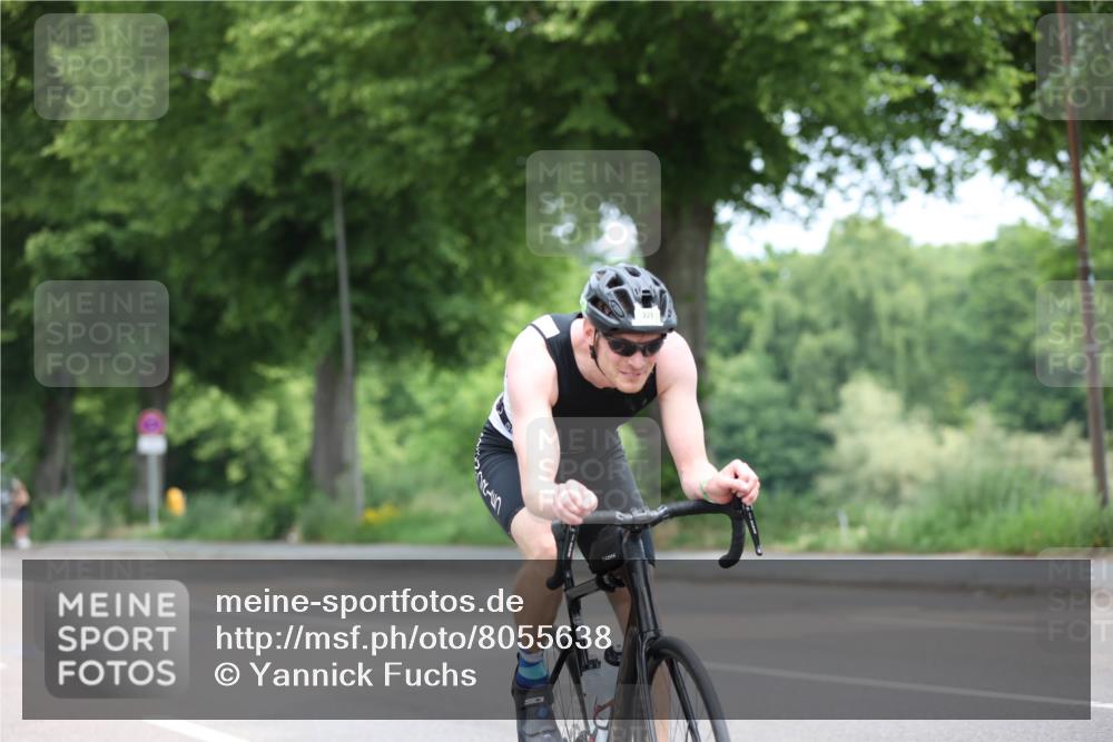 15.06.2025 - 7 Türme Triathlon Yannick Fuchs http://msf.ph/oto/8055638 15.06.2025 11:09:25 Radfahren 200 meine-sportfotos.de