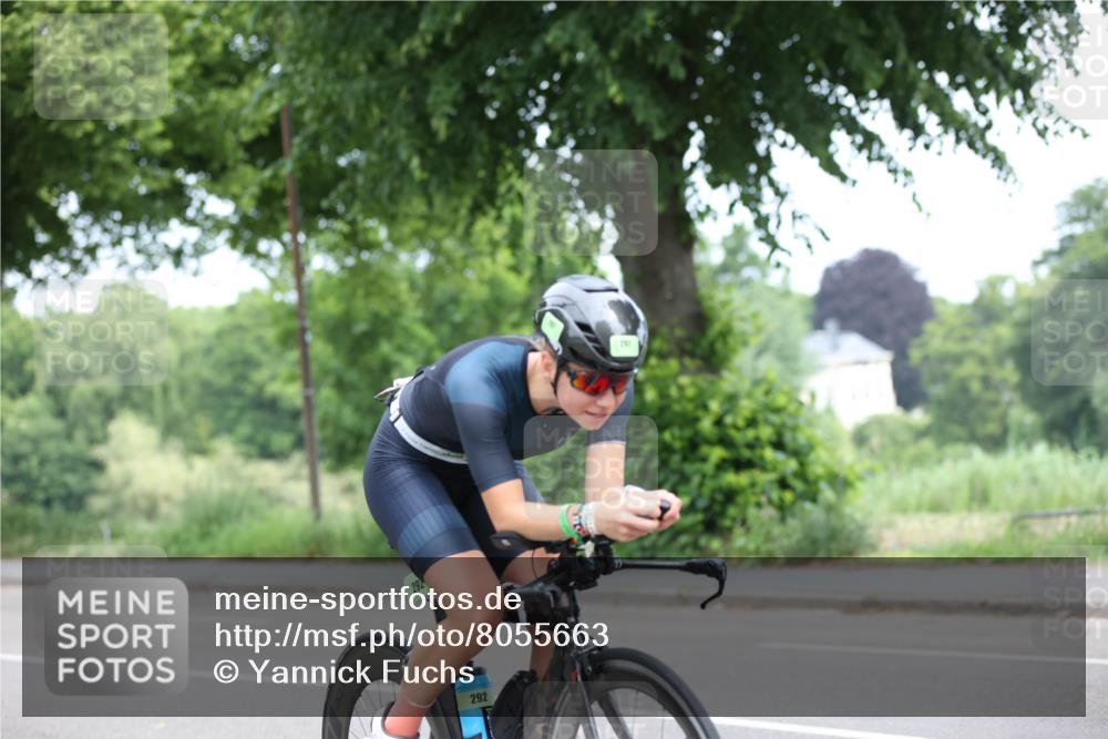 15.06.2025 - 7 Türme Triathlon Yannick Fuchs http://msf.ph/oto/8055663 15.06.2025 11:10:21 Radfahren 292, 292 meine-sportfotos.de