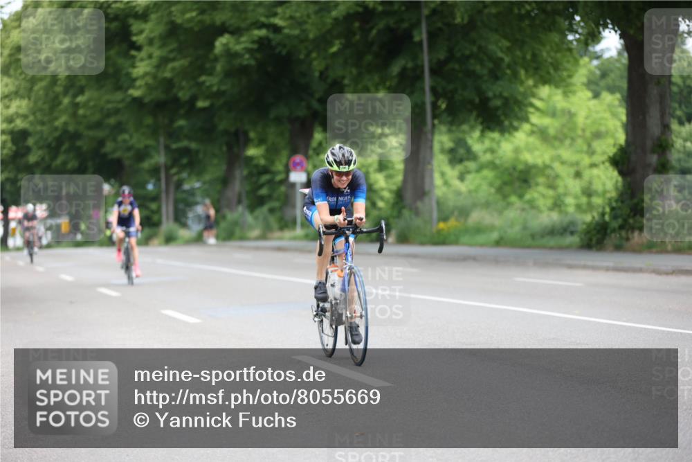 15.06.2025 - 7 Türme Triathlon Yannick Fuchs http://msf.ph/oto/8055669 15.06.2025 11:10:31 Radfahren  meine-sportfotos.de