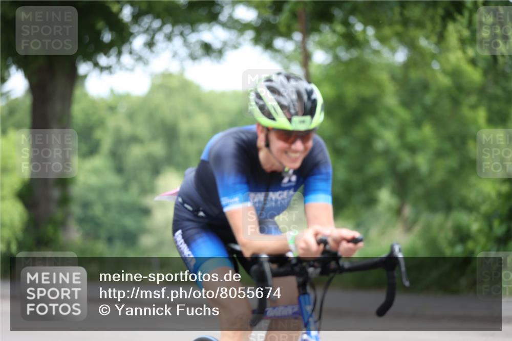 15.06.2025 - 7 Türme Triathlon Yannick Fuchs http://msf.ph/oto/8055674 15.06.2025 11:10:32 Radfahren  meine-sportfotos.de