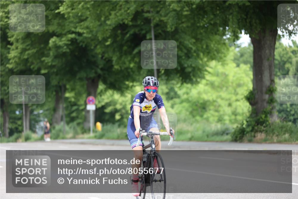 15.06.2025 - 7 Türme Triathlon Yannick Fuchs http://msf.ph/oto/8055677 15.06.2025 11:10:33 Radfahren  meine-sportfotos.de