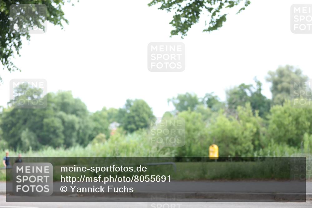 15.06.2025 - 7 Türme Triathlon Yannick Fuchs http://msf.ph/oto/8055691 15.06.2025 11:10:36 Radfahren  meine-sportfotos.de