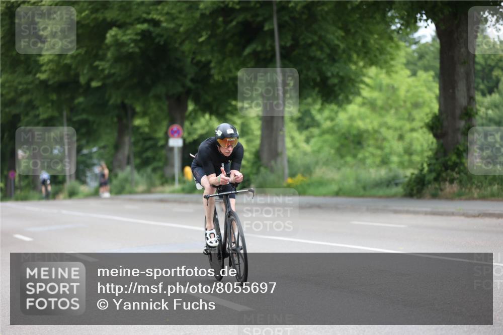 15.06.2025 - 7 Türme Triathlon Yannick Fuchs http://msf.ph/oto/8055697 15.06.2025 11:10:41 Radfahren  meine-sportfotos.de