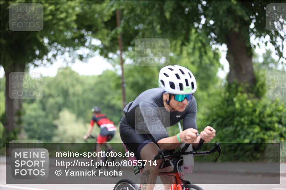 15.06.2025 - 7 Türme Triathlon Yannick Fuchs http://msf.ph/oto/8055714 15.06.2025 11:11:16 Radfahren 240 meine-sportfotos.de