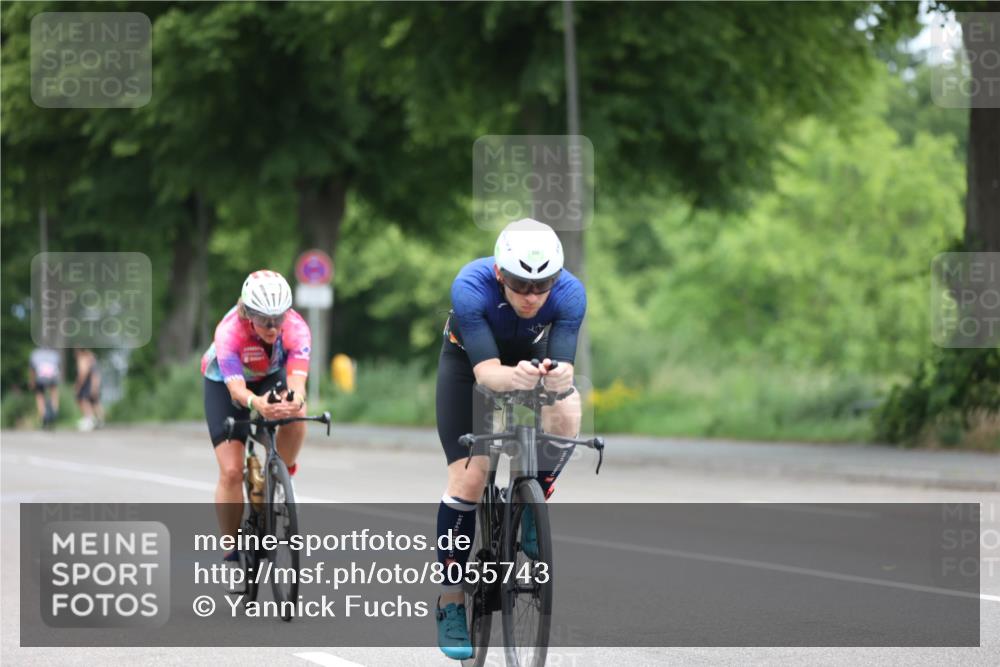 15.06.2025 - 7 Türme Triathlon Yannick Fuchs http://msf.ph/oto/8055743 15.06.2025 11:11:27 Radfahren  meine-sportfotos.de