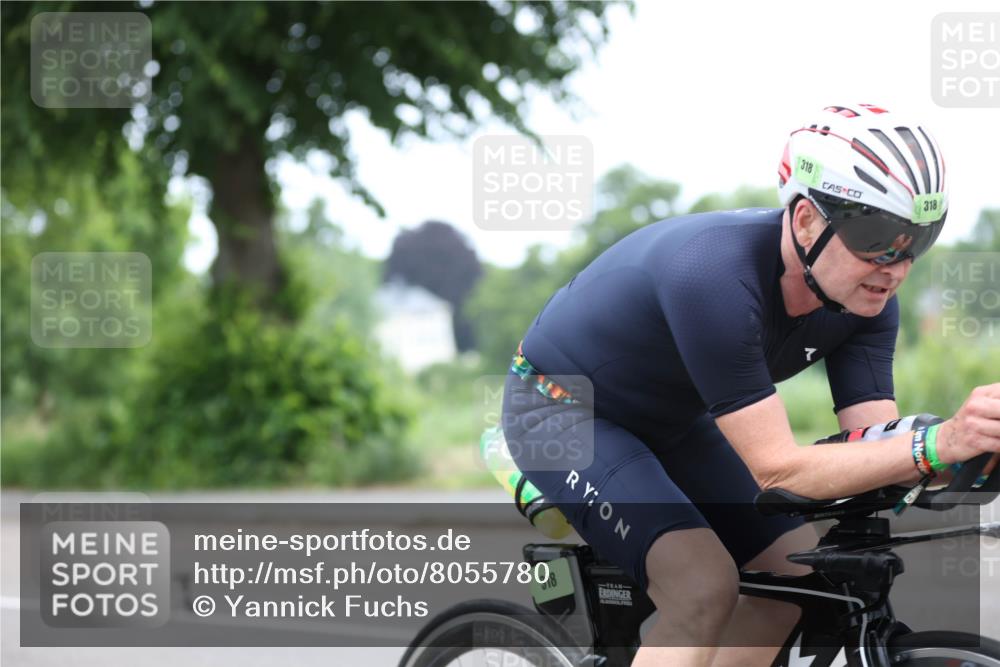 15.06.2025 - 7 Türme Triathlon Yannick Fuchs http://msf.ph/oto/8055780 15.06.2025 11:11:47 Radfahren 318, 318, 318 meine-sportfotos.de