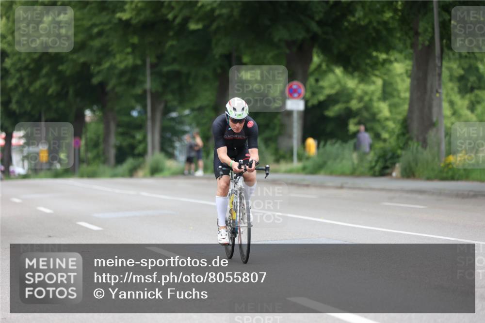 15.06.2025 - 7 Türme Triathlon Yannick Fuchs http://msf.ph/oto/8055807 15.06.2025 11:12:39 Radfahren  meine-sportfotos.de