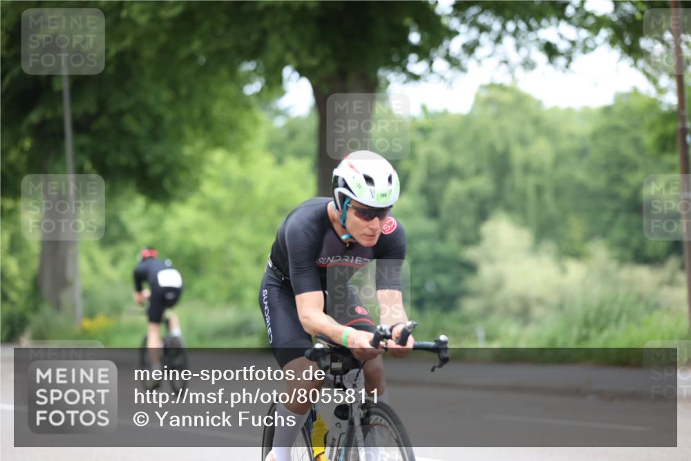 15.06.2025 - 7 Türme Triathlon Yannick Fuchs http://msf.ph/oto/8055811 15.06.2025 11:12:40 Radfahren 260 meine-sportfotos.de