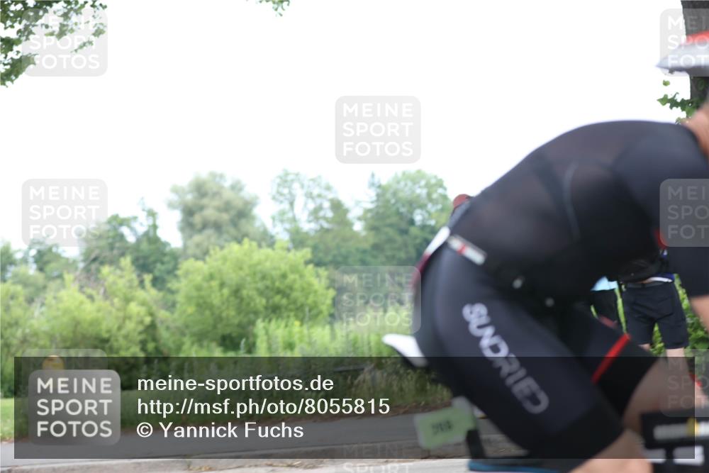 15.06.2025 - 7 Türme Triathlon Yannick Fuchs http://msf.ph/oto/8055815 15.06.2025 11:12:41 Radfahren  meine-sportfotos.de