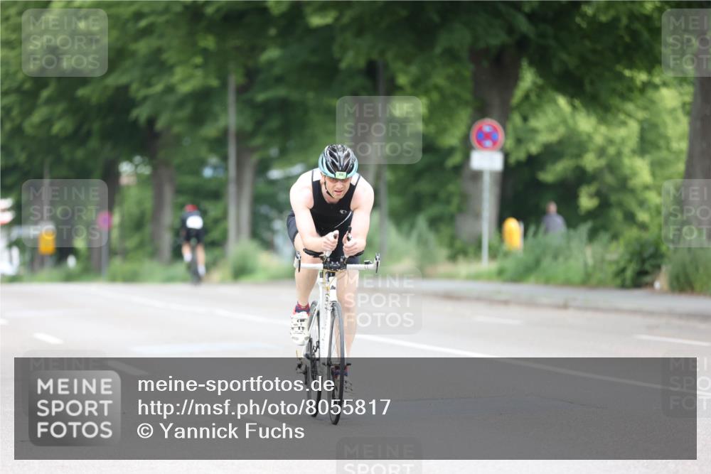 15.06.2025 - 7 Türme Triathlon Yannick Fuchs http://msf.ph/oto/8055817 15.06.2025 11:12:46 Radfahren  meine-sportfotos.de