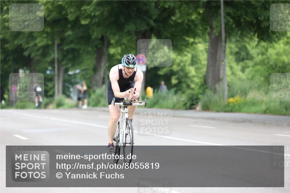 15.06.2025 - 7 Türme Triathlon Yannick Fuchs http://msf.ph/oto/8055819 15.06.2025 11:12:46 Radfahren  meine-sportfotos.de