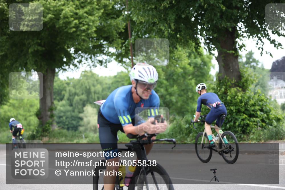 15.06.2025 - 7 Türme Triathlon Yannick Fuchs http://msf.ph/oto/8055838 15.06.2025 11:12:57 Radfahren  meine-sportfotos.de