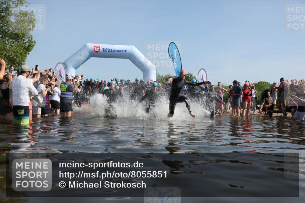 22.06.2025 - Viking Triathlon Michael Strokosch http://msf.ph/oto/8055851 22.06.2025 10:00:13 Schwimmen 2, 4, 10, 49, 100, 122, 329, 420, 485, 521, 544, 609 meine-sportfotos.de