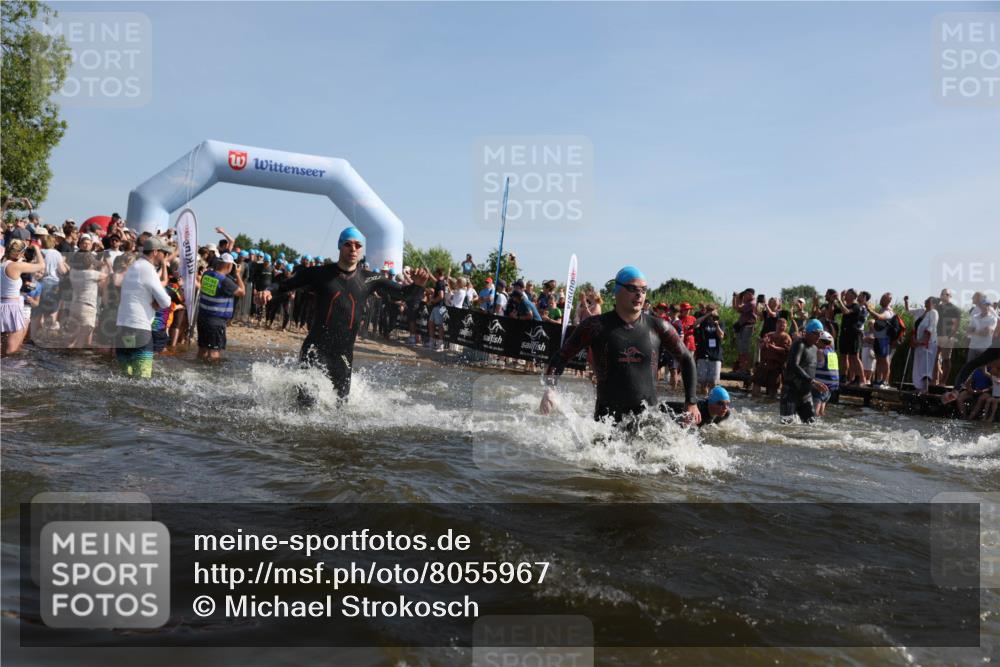 22.06.2025 - Viking Triathlon Michael Strokosch http://msf.ph/oto/8055967 22.06.2025 10:01:05 Schwimmen 12, 50, 63, 113, 124, 131, 147, 236, 294, 330, 347, 350, 443, 458, 488 meine-sportfotos.de
