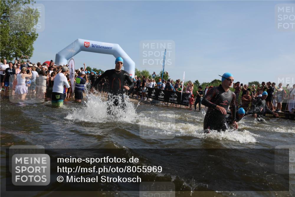 22.06.2025 - Viking Triathlon Michael Strokosch http://msf.ph/oto/8055969 22.06.2025 10:01:05 Schwimmen 12, 50, 63, 113, 124, 131, 147, 236, 294, 330, 347, 350, 443, 458, 488 meine-sportfotos.de