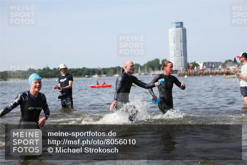 22.06.2025 - Viking Triathlon Michael Strokosch http://msf.ph/oto/8056010 22.06.2025 10:29:21 Schwimmen 11, 30, 33, 243, 458, 612, 652 meine-sportfotos.de