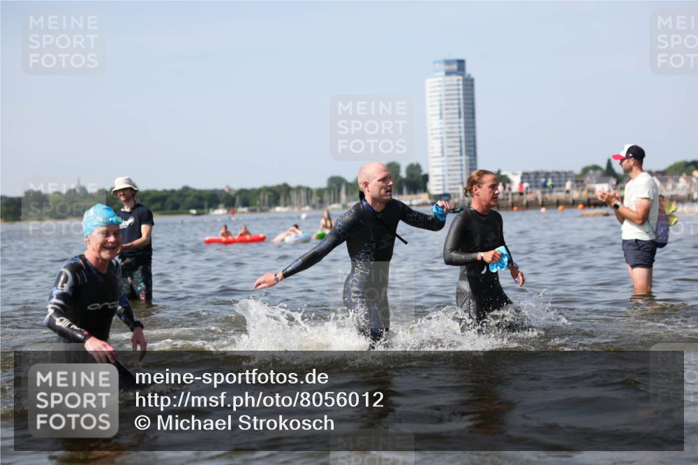 22.06.2025 - Viking Triathlon Michael Strokosch http://msf.ph/oto/8056012 22.06.2025 10:29:21 Schwimmen 11, 30, 33, 243, 458, 612, 652 meine-sportfotos.de