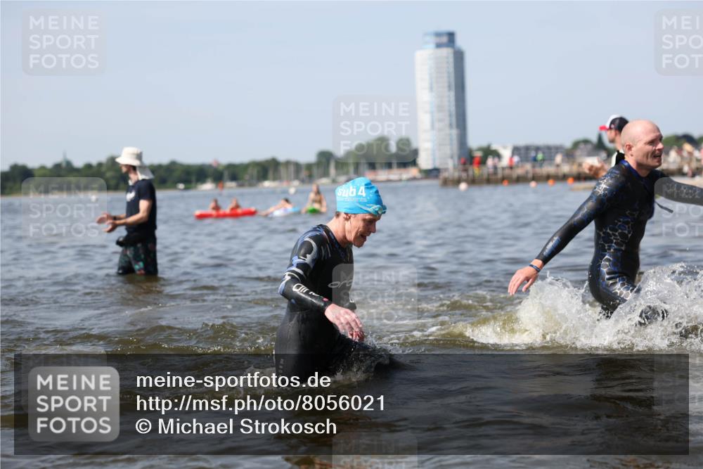 22.06.2025 - Viking Triathlon Michael Strokosch http://msf.ph/oto/8056021 22.06.2025 10:29:22 Schwimmen 11, 30, 33, 243, 458, 612, 652 meine-sportfotos.de