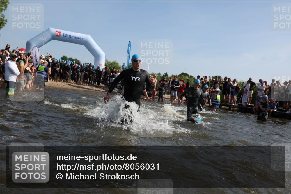 22.06.2025 - Viking Triathlon Michael Strokosch http://msf.ph/oto/8056031 22.06.2025 10:01:26 Schwimmen 38, 99, 162, 203, 216, 224, 226, 237, 284, 287, 311, 381, 393, 510, 643 meine-sportfotos.de