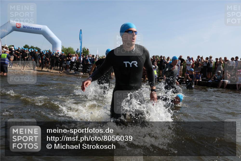 22.06.2025 - Viking Triathlon Michael Strokosch http://msf.ph/oto/8056039 22.06.2025 10:01:27 Schwimmen 38, 99, 162, 203, 216, 224, 226, 237, 284, 287, 311, 381, 393, 510, 643 meine-sportfotos.de